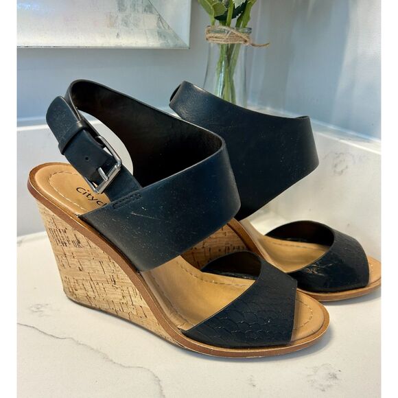 Black Wedge Sandals Women's Size 6 - Picture 8 of 8